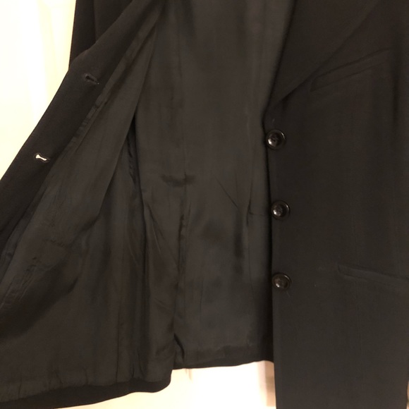 Blazer - Picture 4 of 5